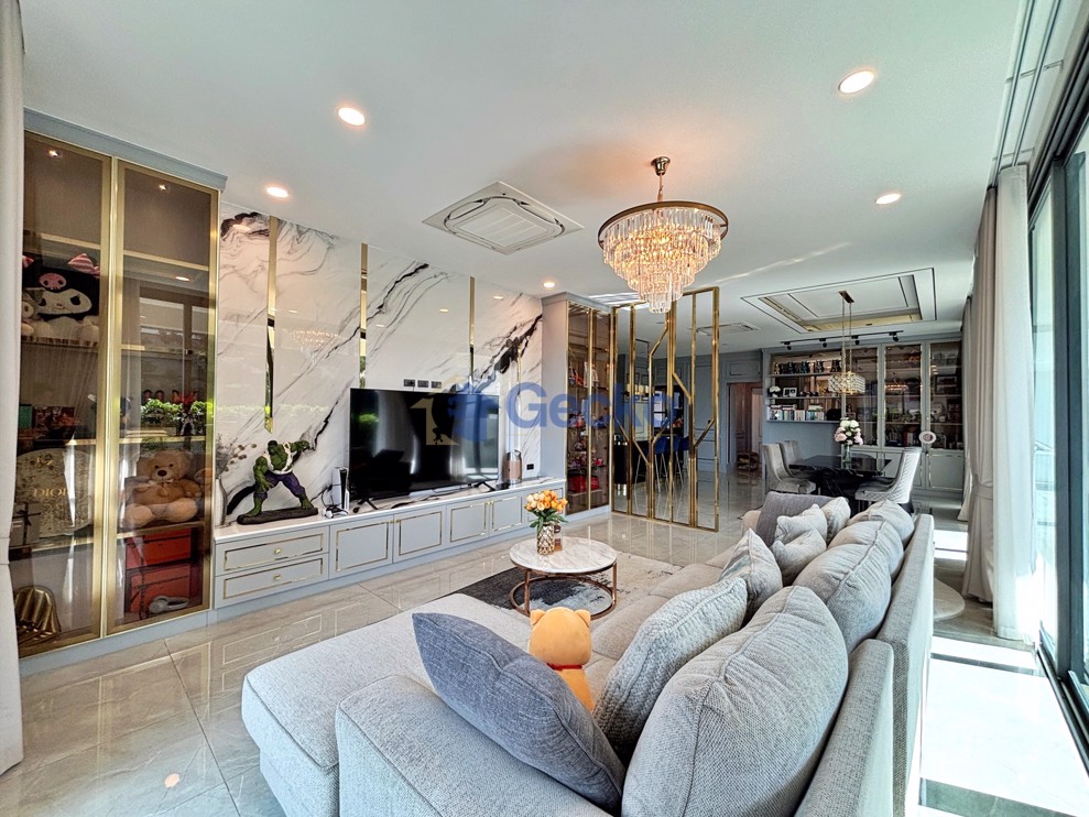 4 Bedrooms House in Patta Prime  East Pattaya H013250 (Photo 4)