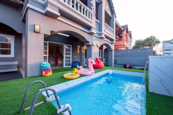 12 Bedrooms House  Jomtien H013255