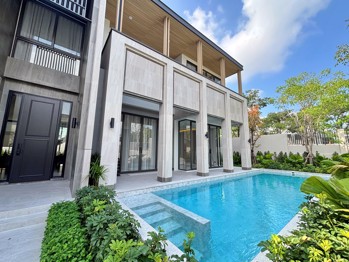 4 Bedrooms House in Cascade  East Pattaya H013258
