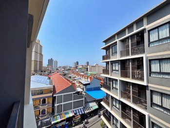 1 Bedroom Condo in The Urban Attitude Pattaya Central Pattaya C013282