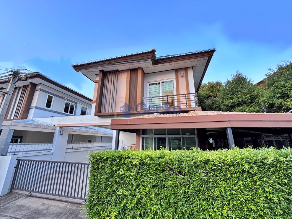 3 Bedrooms House in The Pattalet  East Pattaya H013284 (Cover Photo)