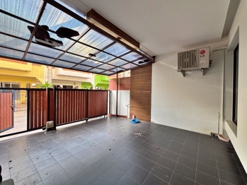 4 Bedrooms House in The Win Khao Talo  East Pattaya H013285