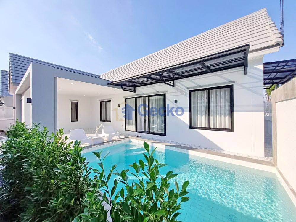 3 Bedrooms House in Pattaya Greenville  East Pattaya H013299