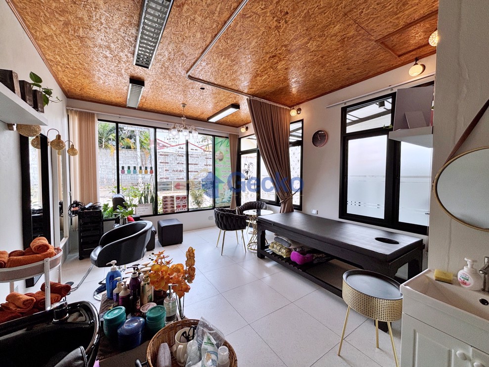 3 Bedrooms House in Wiztown Pattaya-Khao Talo  East Pattaya H013303 (Photo 3)