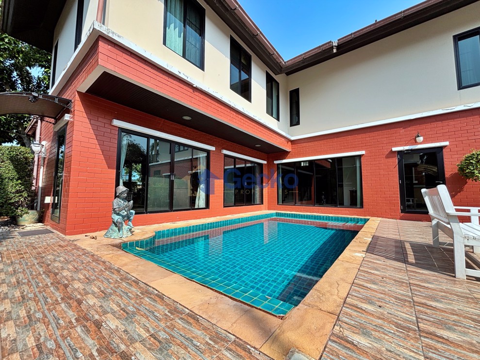 3 Bedrooms House in Baan Mantara  East Pattaya H009794 (Photo 1)