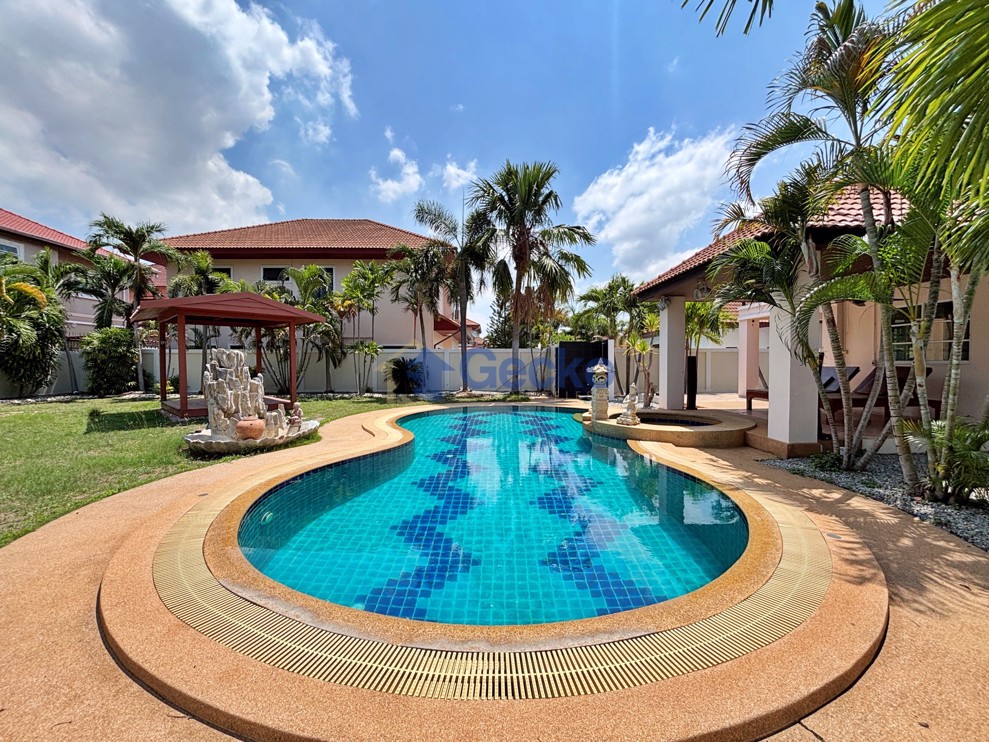 3 Bedrooms House in MIke Orchid Villa 2  East Pattaya H013320 (Photo 1)
