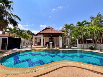 3 Bedrooms House in MIke Orchid Villa 2  East Pattaya H013320