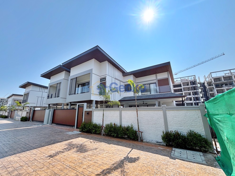 3 Bedrooms House in Zensiri Estate & Residences Jomtien  Jomtien H012055 (Photo 1)
