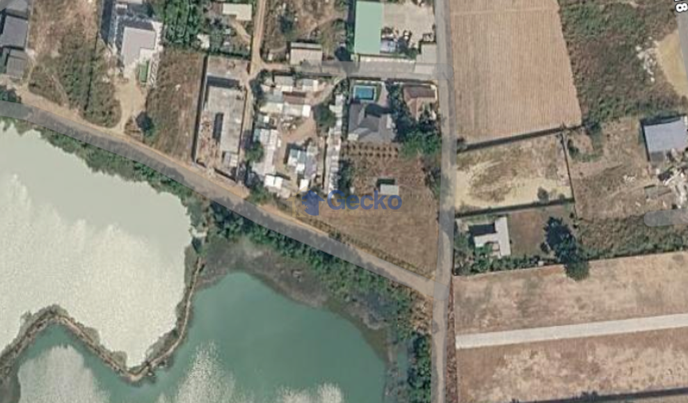 Land available in East Pattaya L013324 (Photo 4)