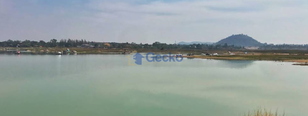 Land available in East Pattaya L013325 (Photo 3)