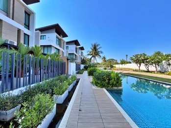Picture of Nirvana Beyond @ Beach
