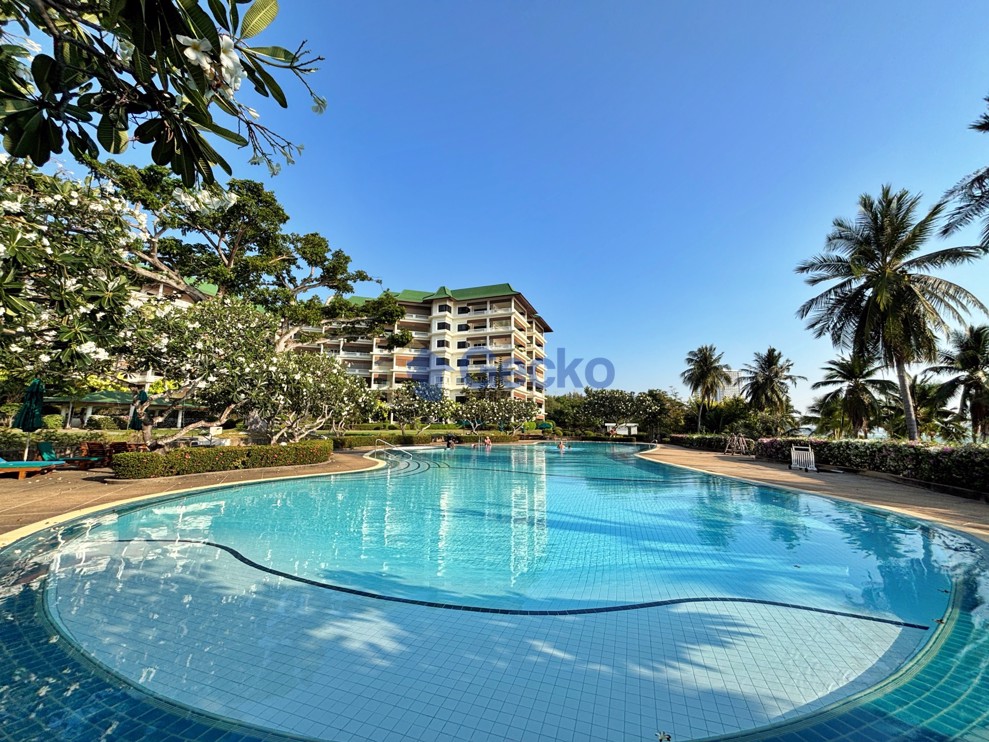 3 Bedrooms Condo in Baan Somprasong Na Jomtien C013351 (Cover Photo)