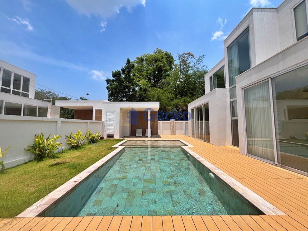 5 Bedrooms House in Maysaya Homes  East Pattaya H013355 (Photo 1)