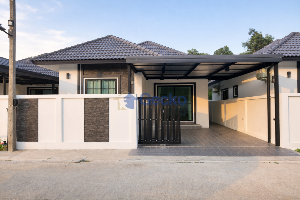 3 Bedrooms House in Rattanakorn 18  Pattaya H013359 (Cover Photo)