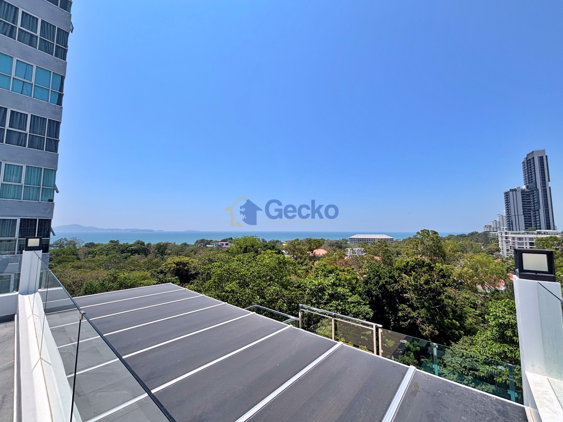 1 Bedroom Condo in Key Residence Condo Pratumnak C013363