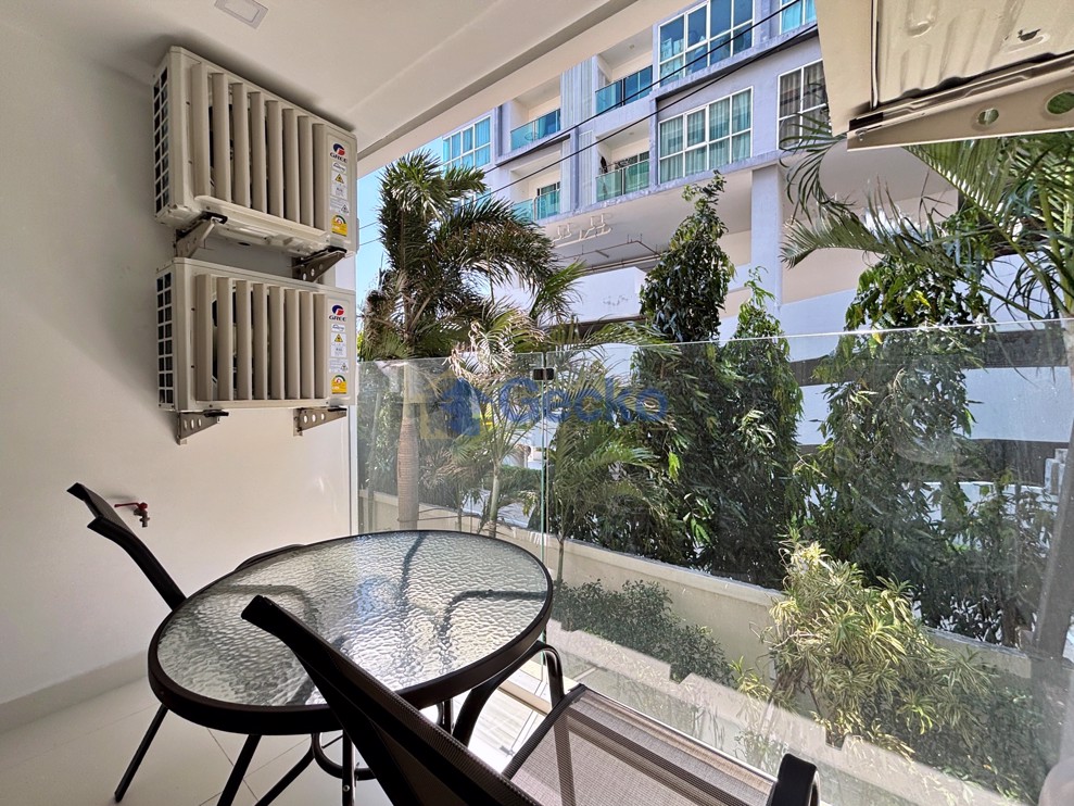 2 Bedrooms Condo in Key Residence Condo Pratumnak C013366 (Photo 1)