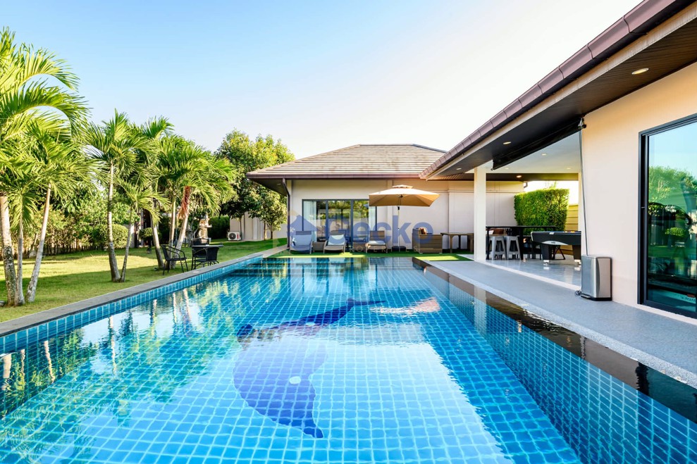 3 Bedrooms House in Baan Pattaya 5  Huay Yai H013393 (Cover Photo)