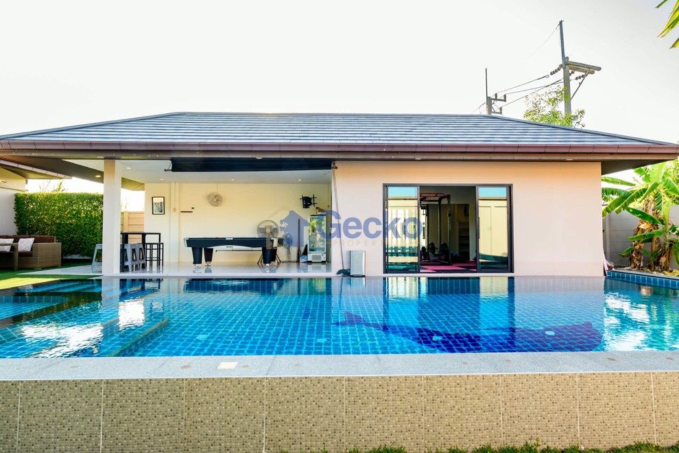 3 Bedrooms House in Baan Pattaya 5  Huay Yai H013393 (Photo 4)