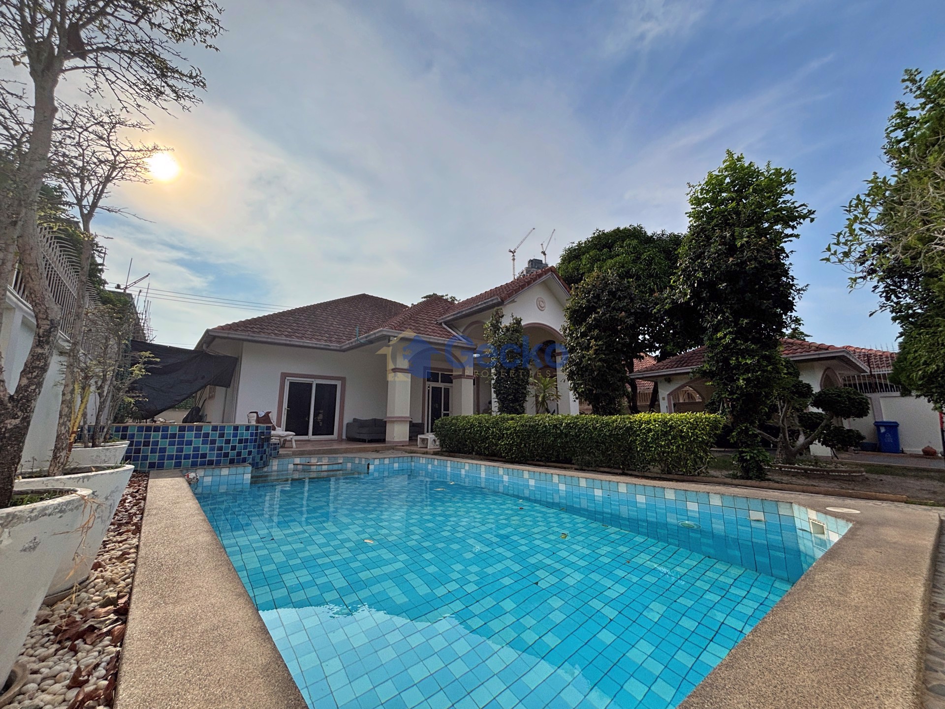 3 Bedrooms House  Jomtien H013407