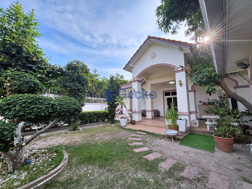 3 Bedrooms House  Jomtien H013407 (Photo 2)