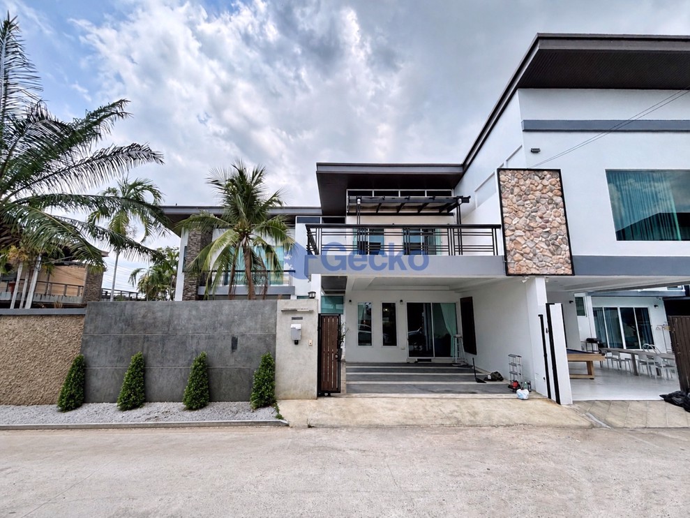 3 Bedrooms House  Huay Yai H013408 (Photo 2)