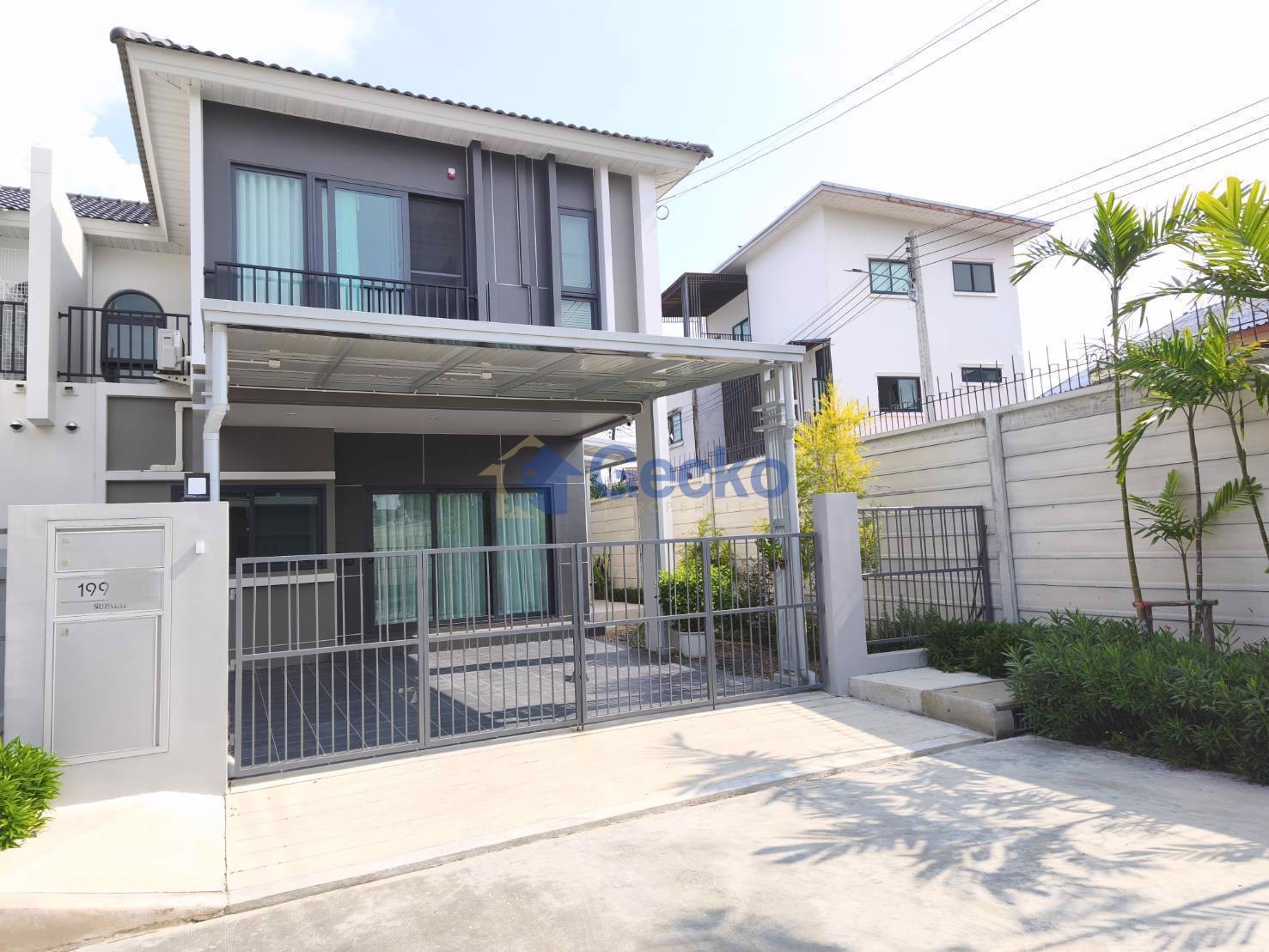 4 Bedrooms House in Supalai Palm Ville  Bang Lamung H013425
