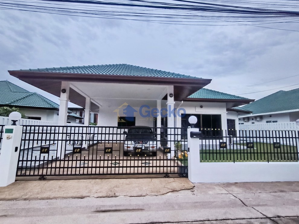 3 Bedrooms House in SP Village 3  East Pattaya H013427 (Cover Photo)
