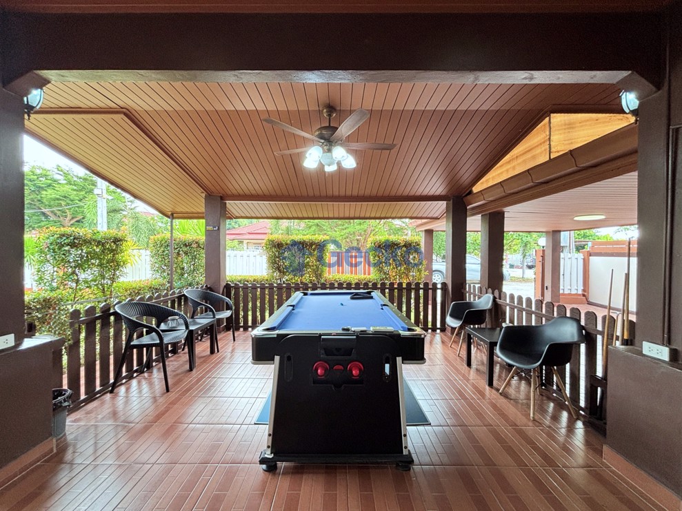 6 Bedrooms House in Baan Boonraksaa  East Pattaya H013436 (Photo 4)