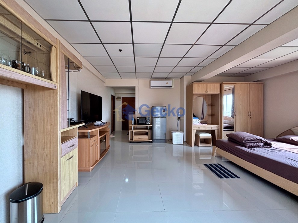2 Bedrooms Condo in Jomtien Beach Condo Jomtien C013440 (Photo 2)