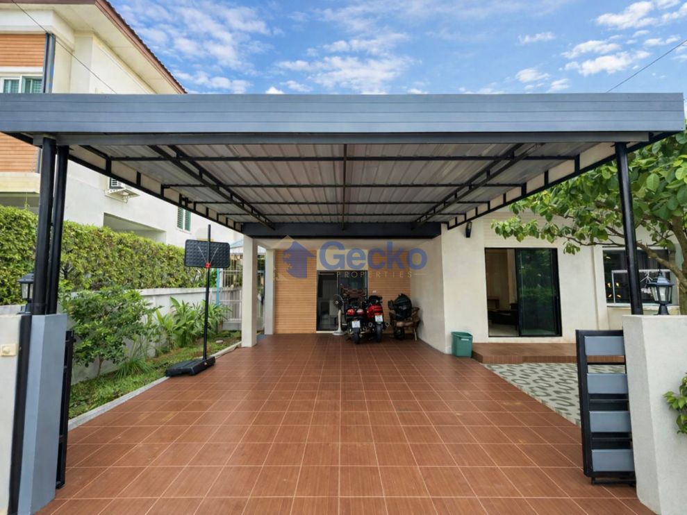 3 ห้องนอน บ้าน in Patta Village  พัทยาตะวันออก H013444 (Photo 2)