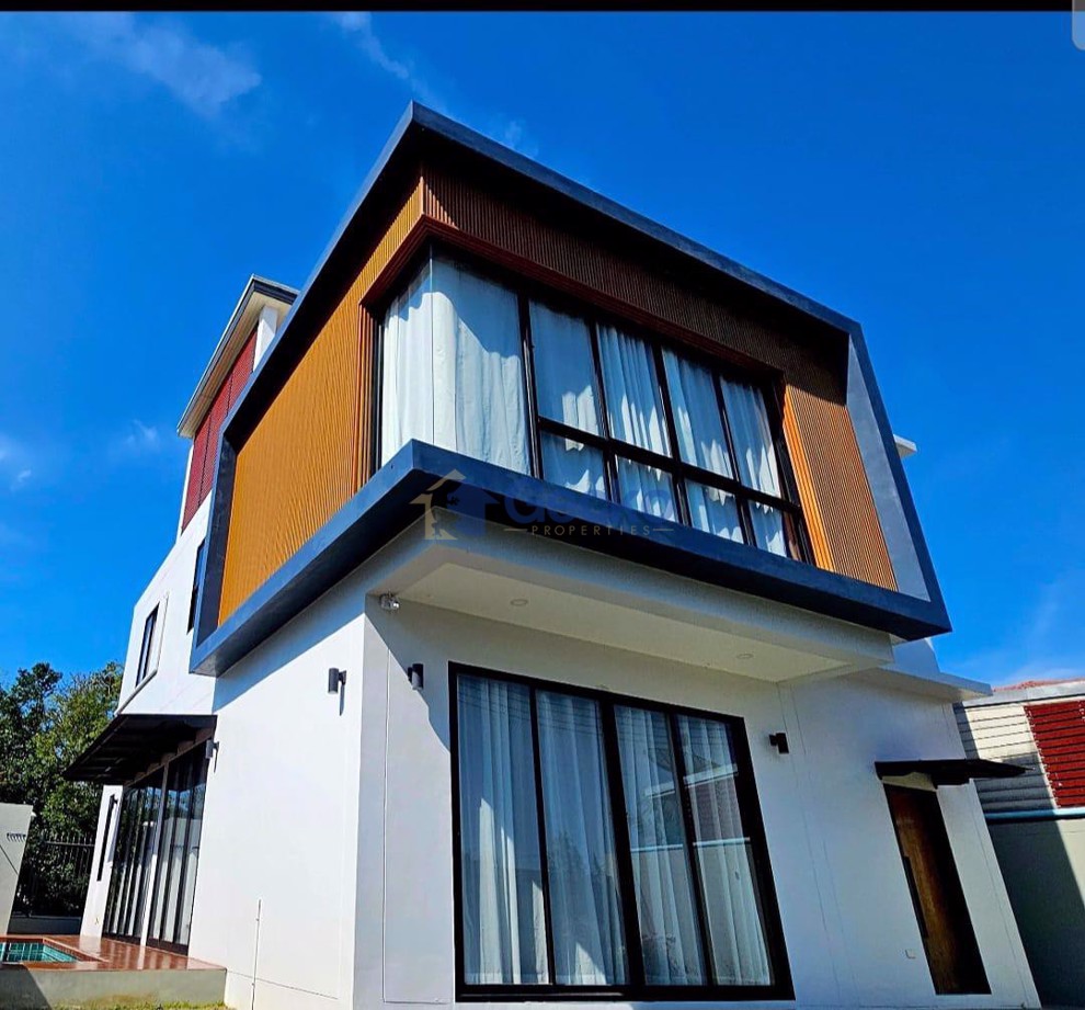 4 Bedrooms House  Huay Yai H013450 (Photo 1)