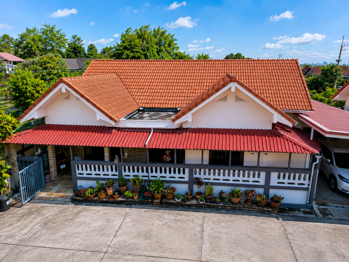 2 Bedrooms House in VJ Land and House  East Pattaya H013459