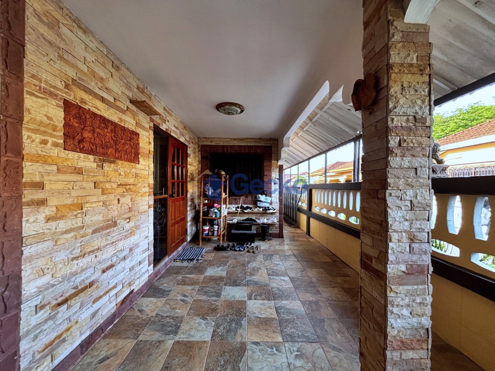 2 Bedrooms House in VJ Land and House  East Pattaya H013459 (Photo 3)