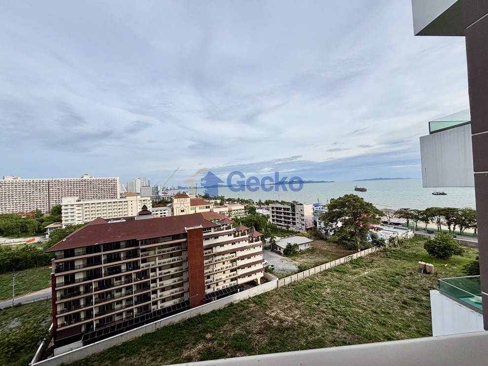 1 Bedroom Condo in Copacabana Beach Jomtien C010781 (Cover Photo)