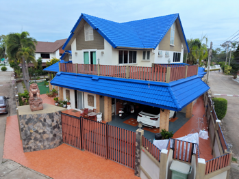 3 Bedrooms House in Central Park 4/2  East Pattaya H013463