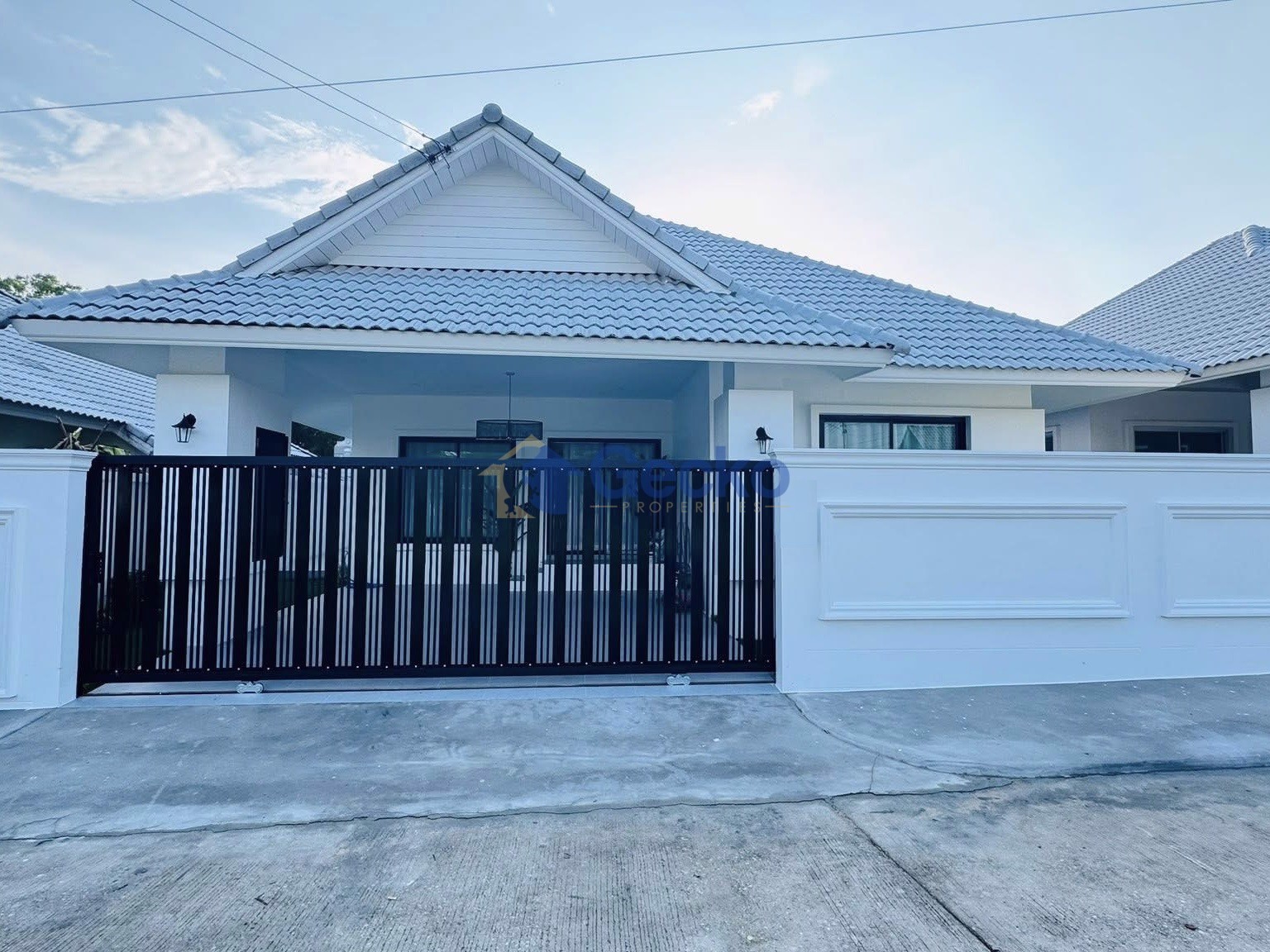 3 Bedrooms House  Bang Lamung H013464