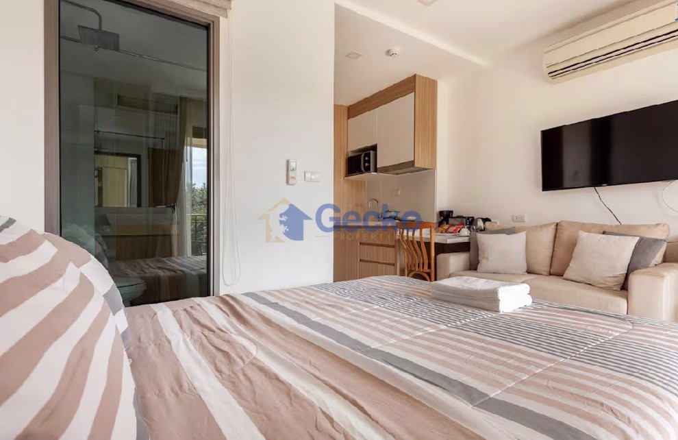 Studio Condo in City Garden Tropicana Wongamat C006914 (Photo 4)