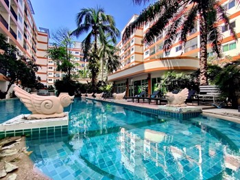 1 Bedroom Condo in Park Lane Jomtien C013465