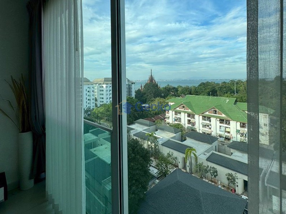 3 Bedrooms Condo in Club Royal Wongamat C013469 (Cover Photo)