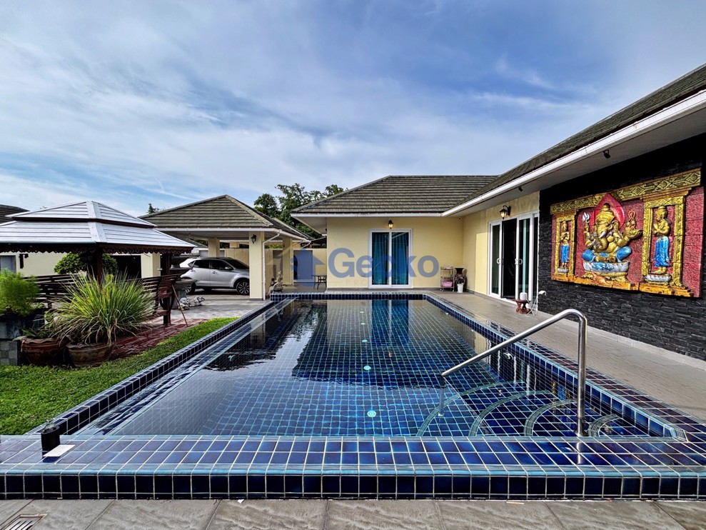 3 ห้องนอน บ้าน in Green Field Villa 5  พัทยาตะวันออก H013493 (Cover Photo)