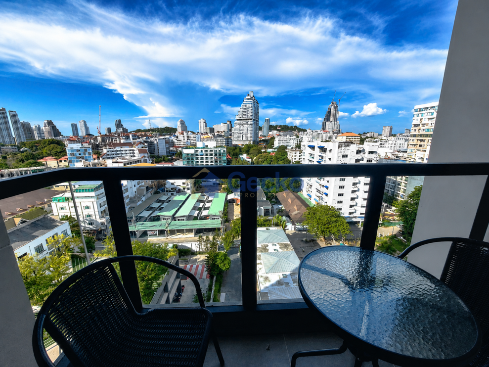 Studio Condo in The Panora Pattaya Pratumnak C013505 (Cover Photo)