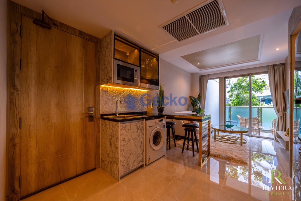 1 Bedroom Condo in The Riviera Monaco Pattaya Na Jomtien C010289 (Photo 3)