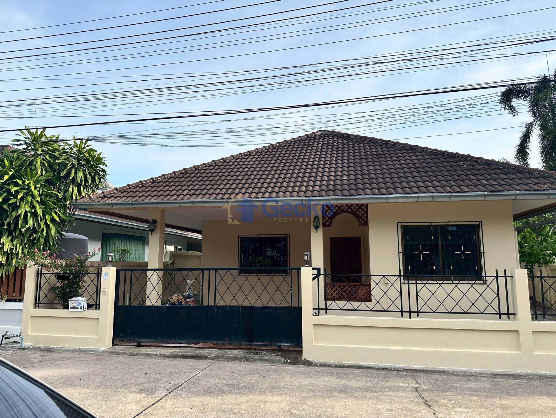 3 Bedrooms House in Hill Side  East Pattaya H013508