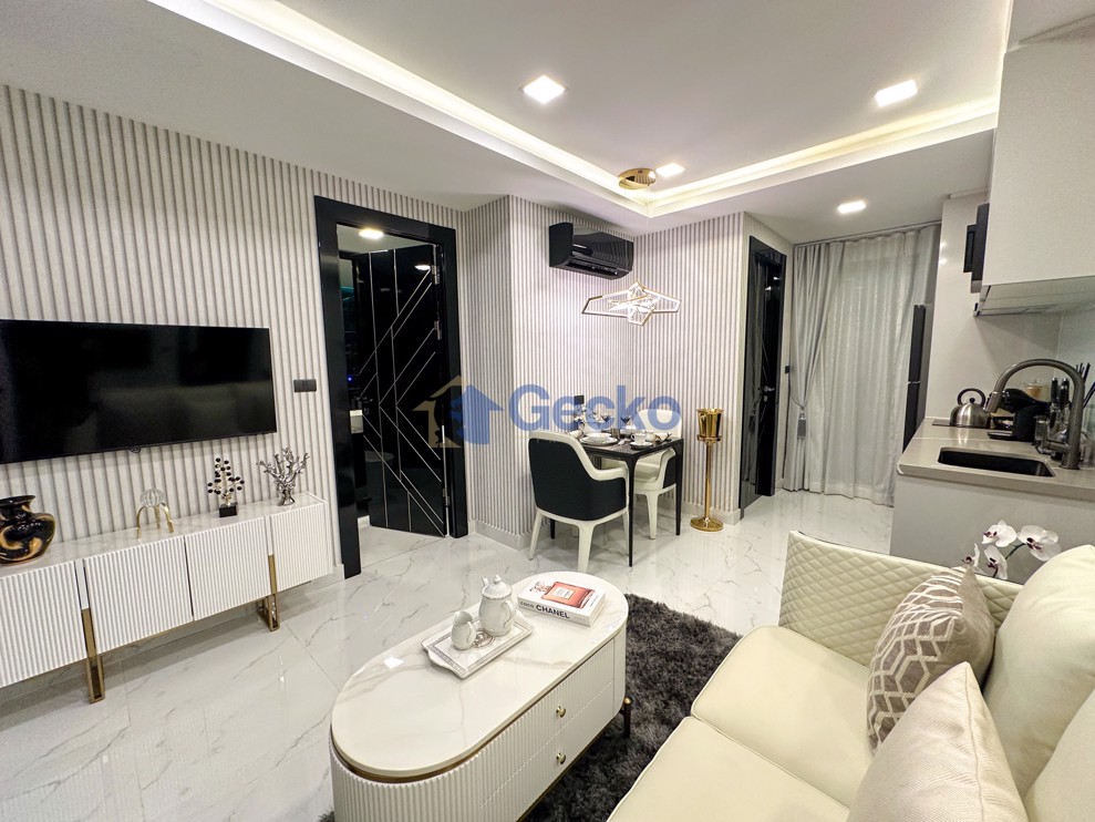 1 Bedroom Condo in Grand Solaire Noble South Pattaya C013509 (Photo 1)