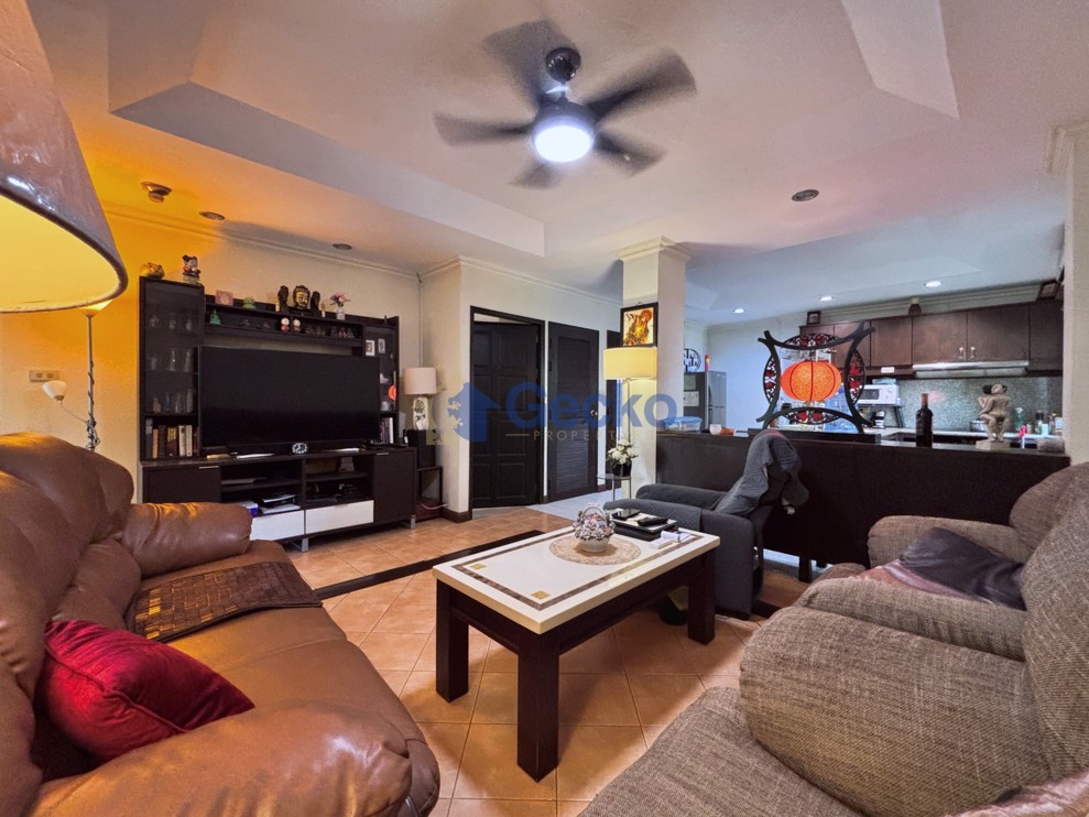 1 Bedroom Condo in Chateau Dale Thabali Condo Jomtien C013525 (Photo 3)