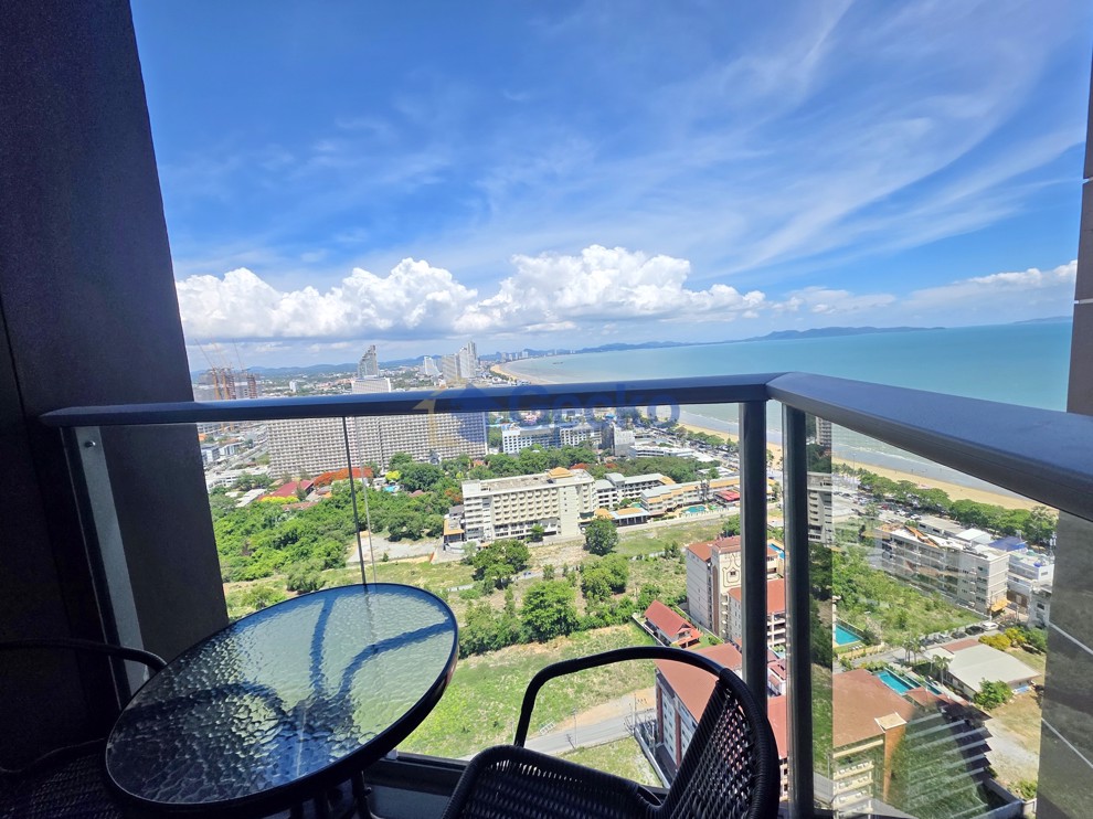 1 Bedroom Condo in Copacabana Beach Jomtien C013526 (Cover Photo)