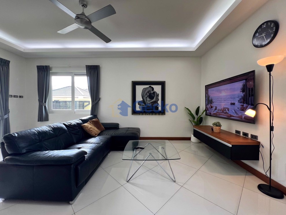 2 Bedrooms House in Green Field Villa 5  East Pattaya H013485 (Photo 4)
