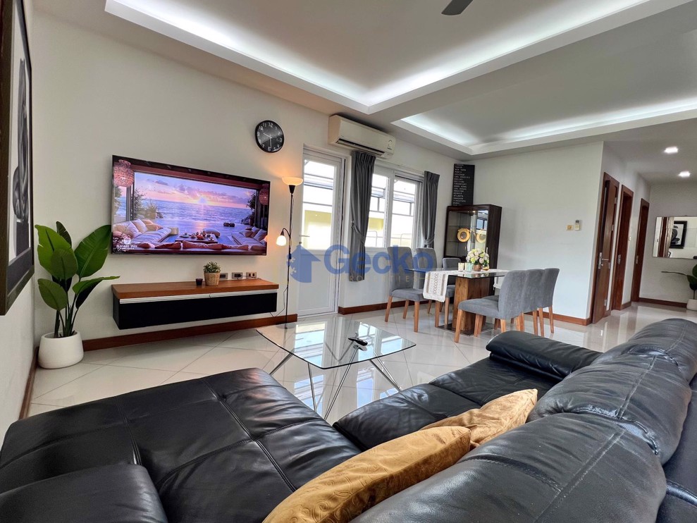 2 Bedrooms House in Green Field Villa 5  East Pattaya H013485 (Photo 2)