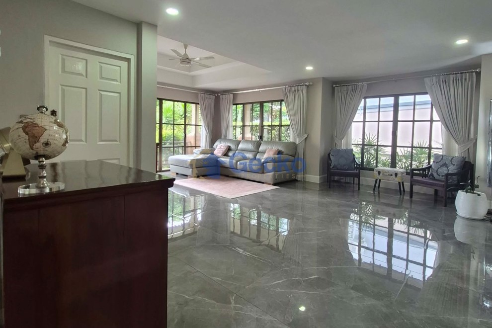 3 ห้องนอน บ้าน in Central Park 4  พัทยาตะวันออก H013546 (Photo 3)