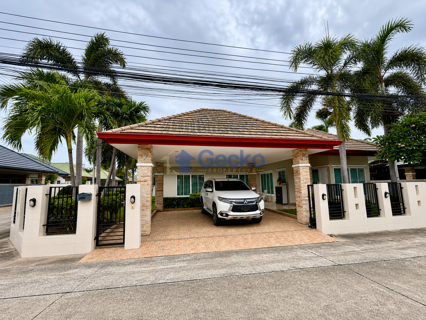 3 Bedrooms House in SP Village 5  East Pattaya H013550